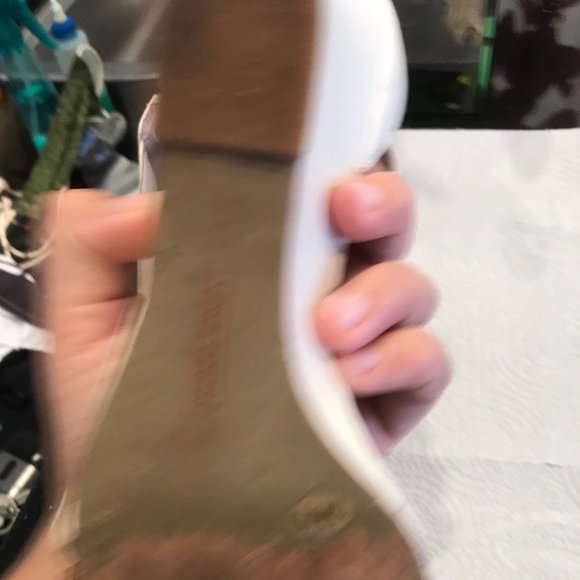 Vince Camuto White Wedges (Extremely worn) - Picture 2 of 9